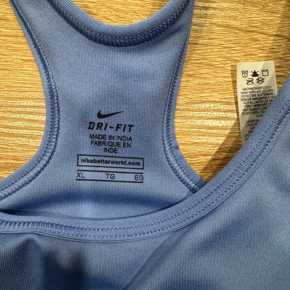 Nike Pro Women's Light Blue Sports Bra - Picture 4 of 4